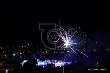 Hoguera de San Juan (Reportaje gráfico de Francisco Javier Santana y Antonio Alí)